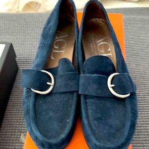 Blue suede shoes